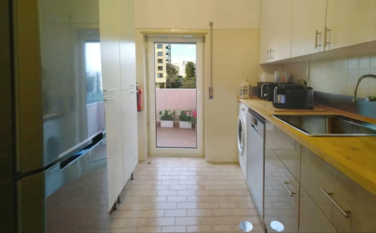Quad 2 Apartment Lisbon 0*,  Portekiz